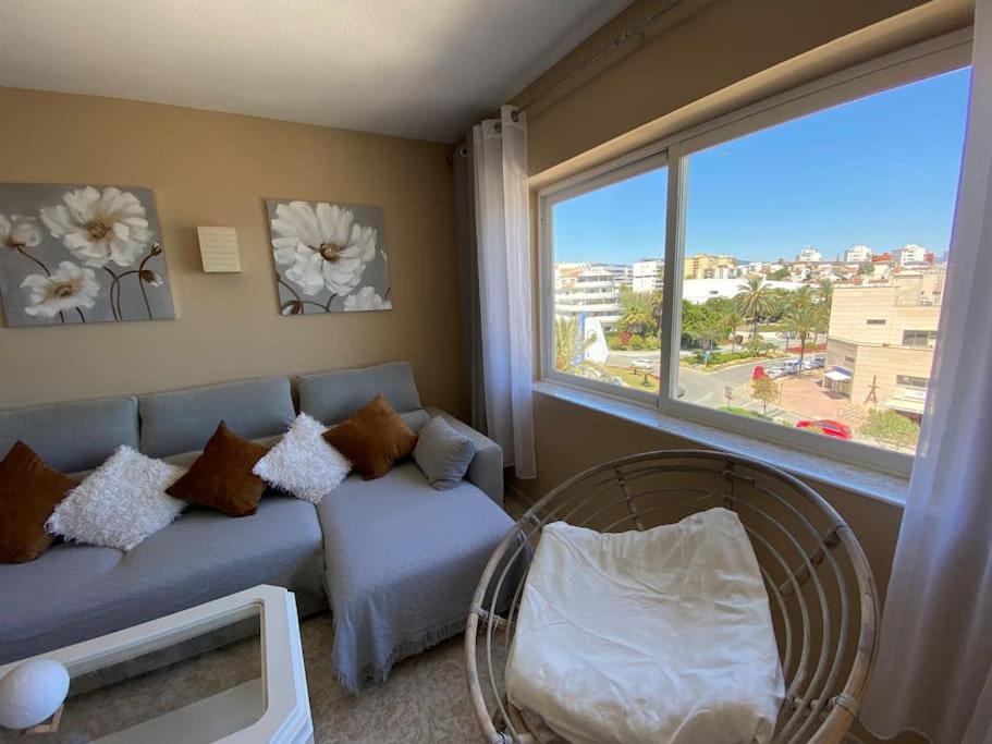 Lovely 1 Bedroom Apartment With Sea Views And Pool Estepona Exterior foto